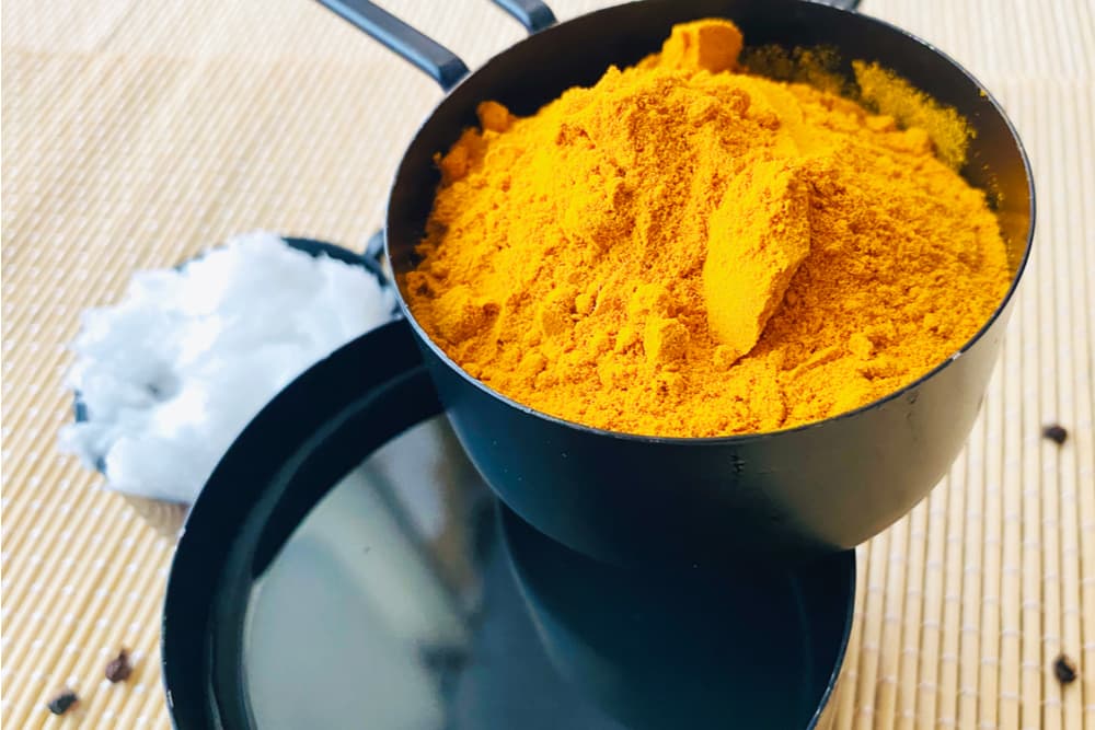 Ingredients for turmeric paste for dogs