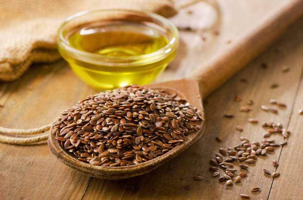 Flaxseed for Dogs: Benefits and Uses