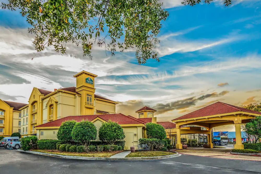 La Quinta Inn & Suites by Wyndham Myrtle Beach Broadway Area