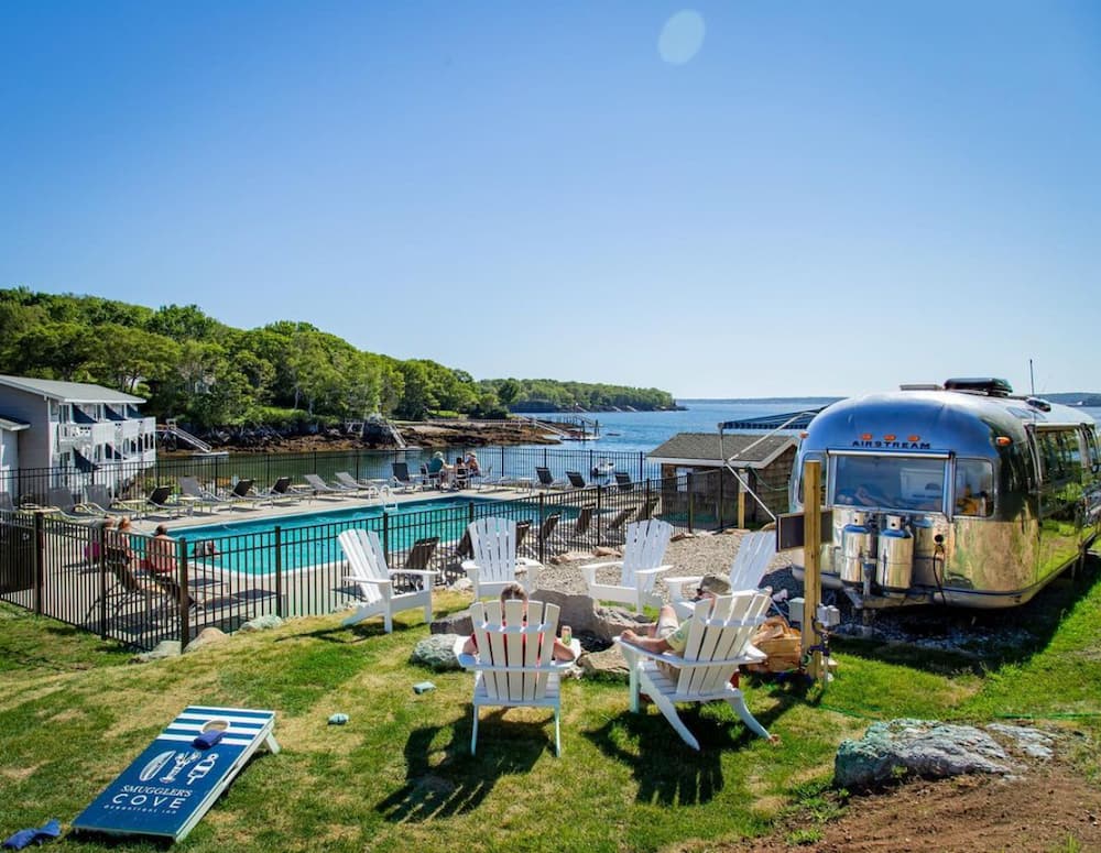 Smuggler's Cove Maine